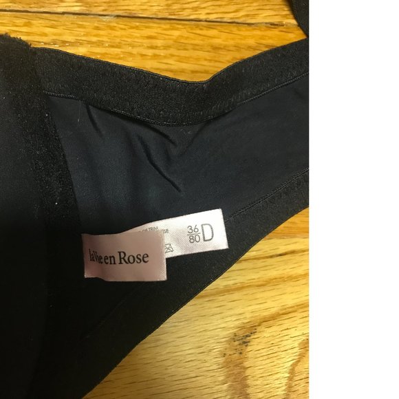 La vie en rose black shiny silver magnetic closure push up bra 36D - Picture 5 of 5